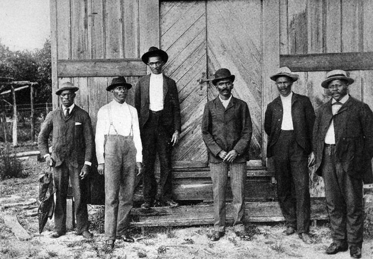 Eatonville City Council members, 1907