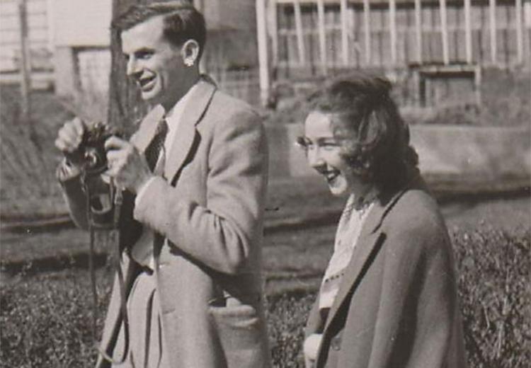 Flannery O'Connor (right) at Amana Colonies in Iowa, Oct. 9, 1947.