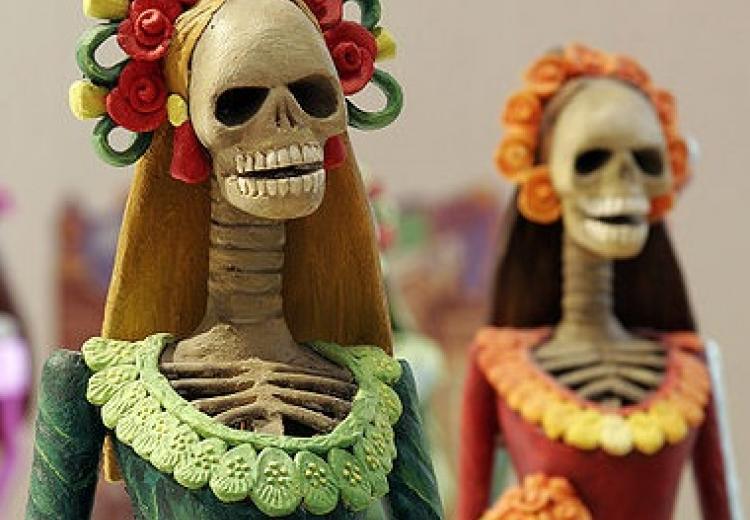 Skeleton figures for Mexico's Day of the Dead