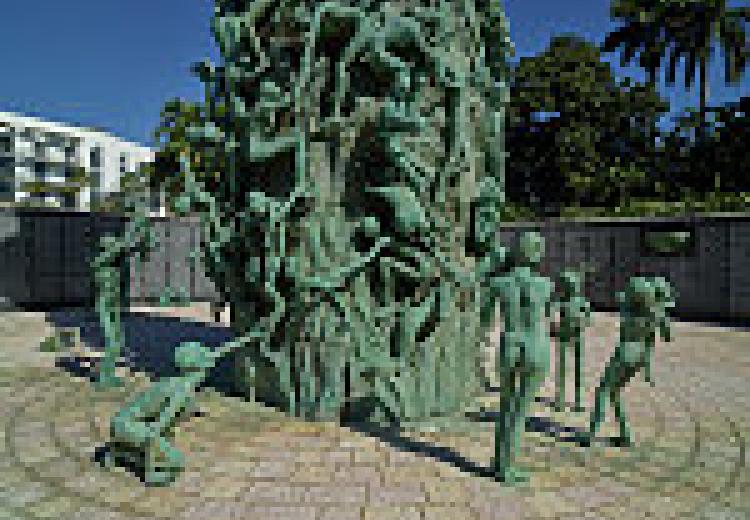 Holocaust Memorial Miami Beach